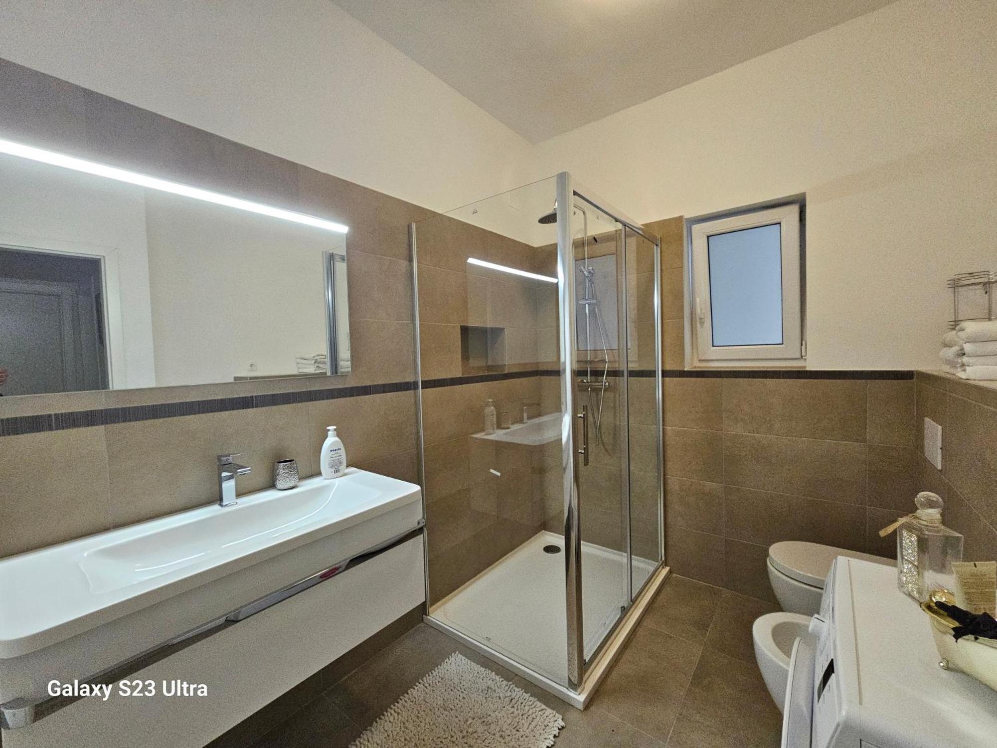 Apartmani Dianna Каштела Экстерьер фото