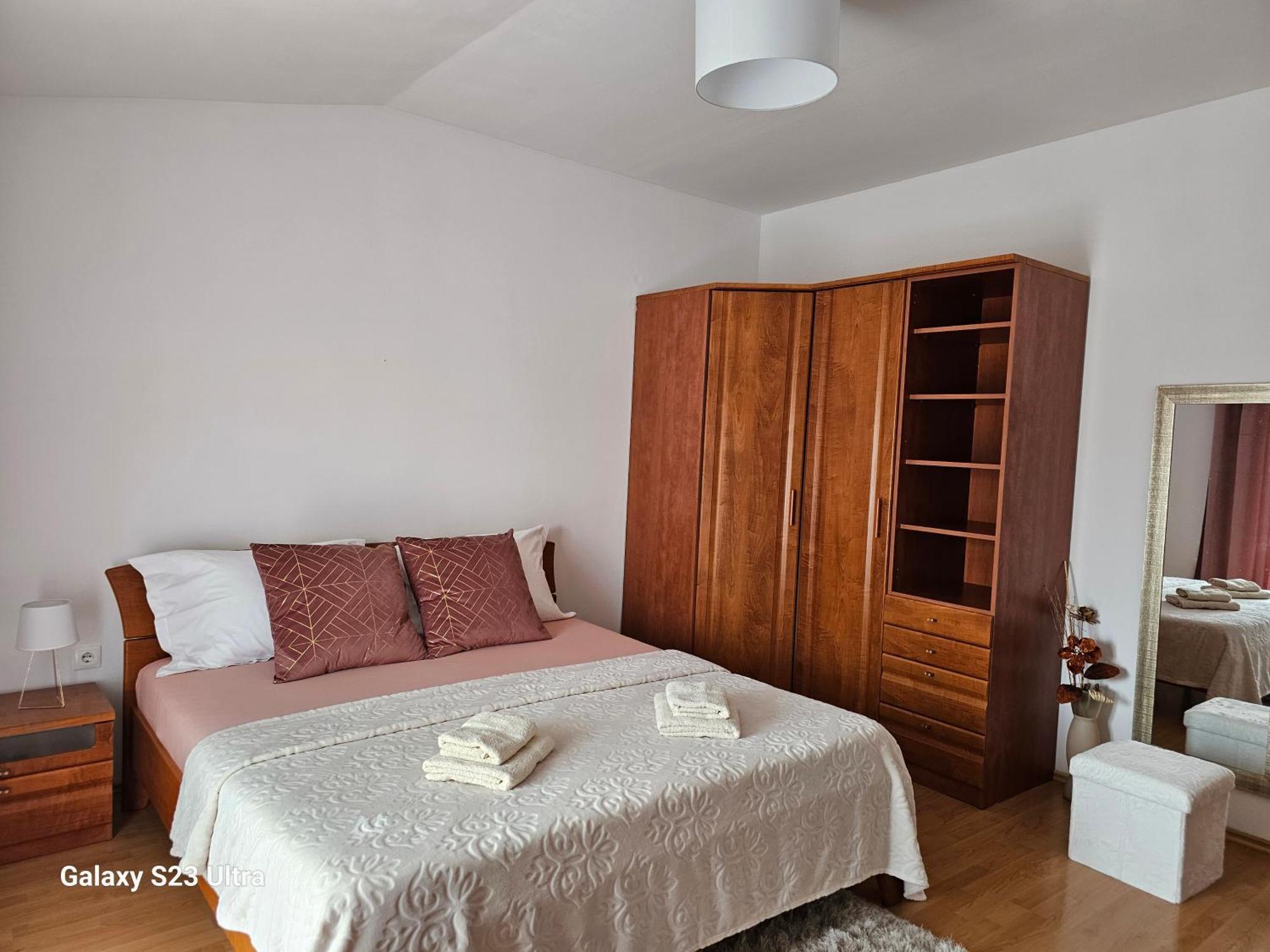 Apartmani Dianna Каштела Экстерьер фото