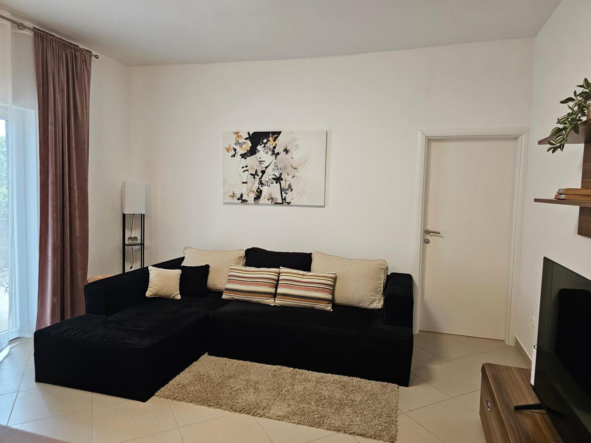 Apartmani Dianna Каштела Экстерьер фото